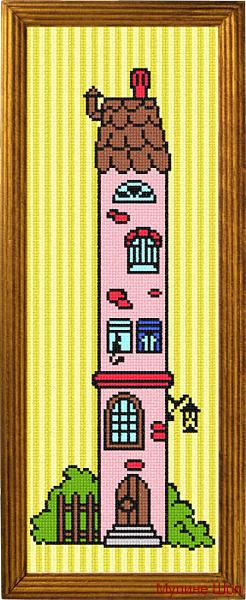 Канва с рисунком "Розовый домик"