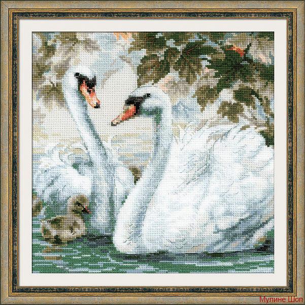 Набор для вышивания "Белые лебеди"