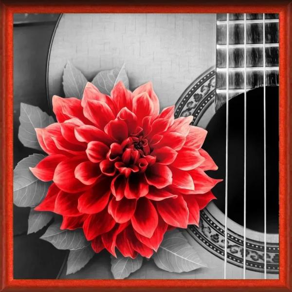 Алмазная мозаика "Цветок на гитаре"